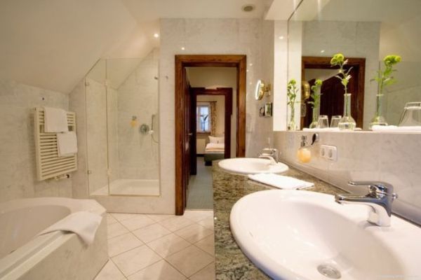 Zur Schwane Romantik Hotel (Volkach)
